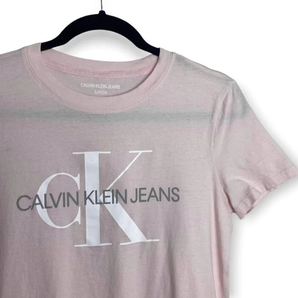 Calvin Klein Jeans Pink Short Sleeve  Tee Shirt - Picture 3 of 6